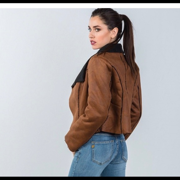 ❄️ 🍁 🎄Ladies Black & Brown Sherpa jacket - Picture 3 of 8